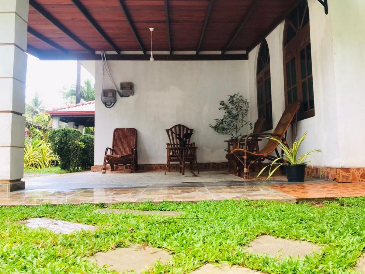 Surewo Sun Shine Apartment Bentota Exterior foto