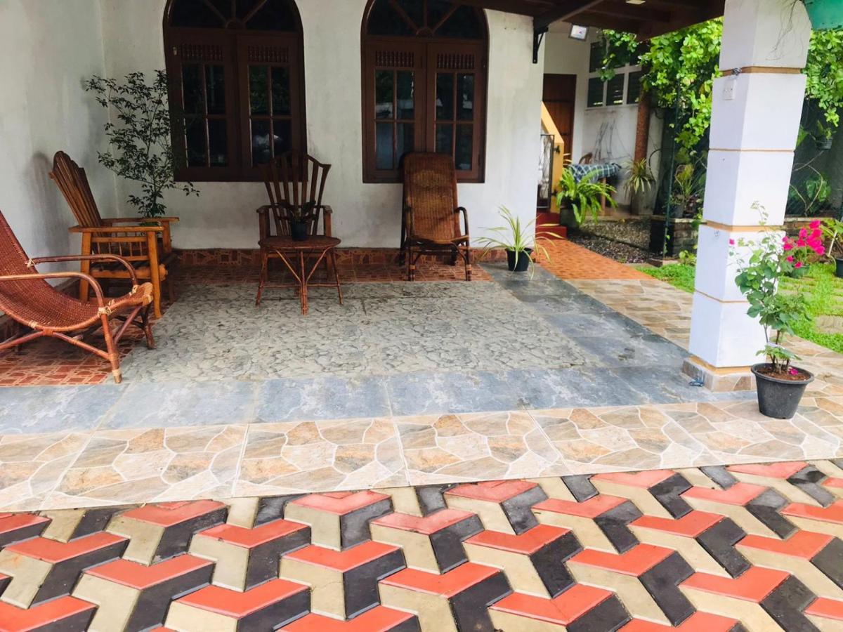 Surewo Sun Shine Apartment Bentota Exterior foto